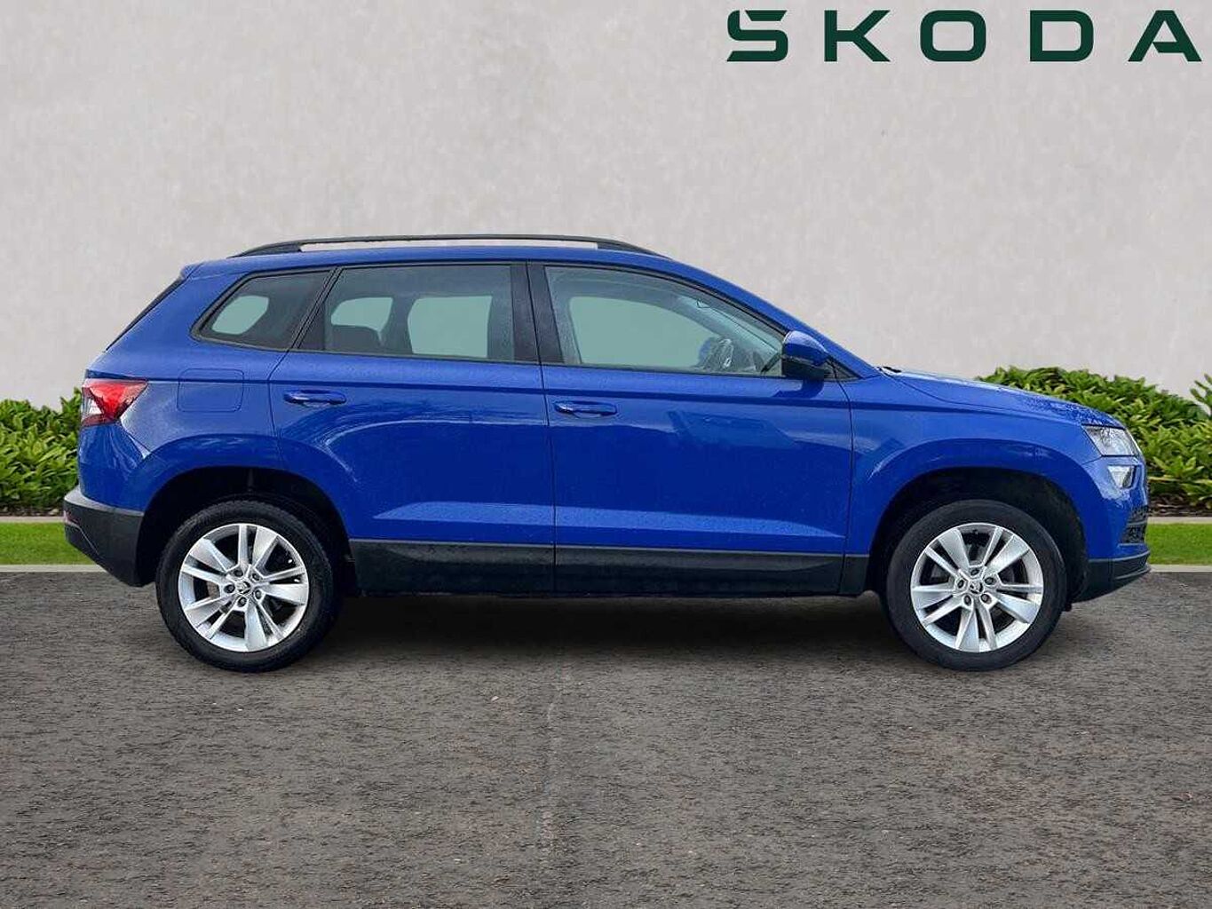 SKODA Karoq SUV 1.0 TSI (116ps) SE Technology