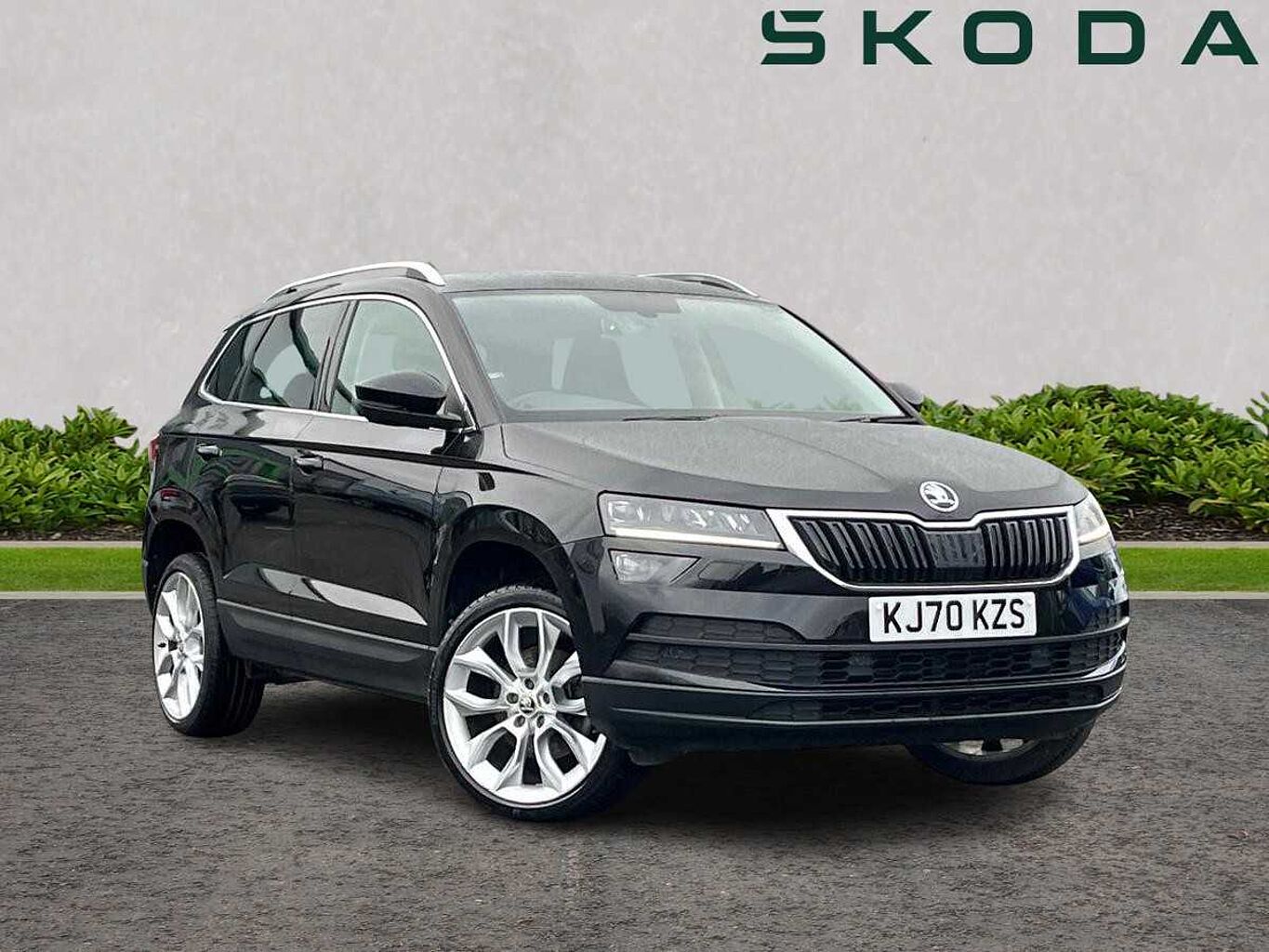 SKODA Karoq SUV 1.0 TSI (110ps) SE L