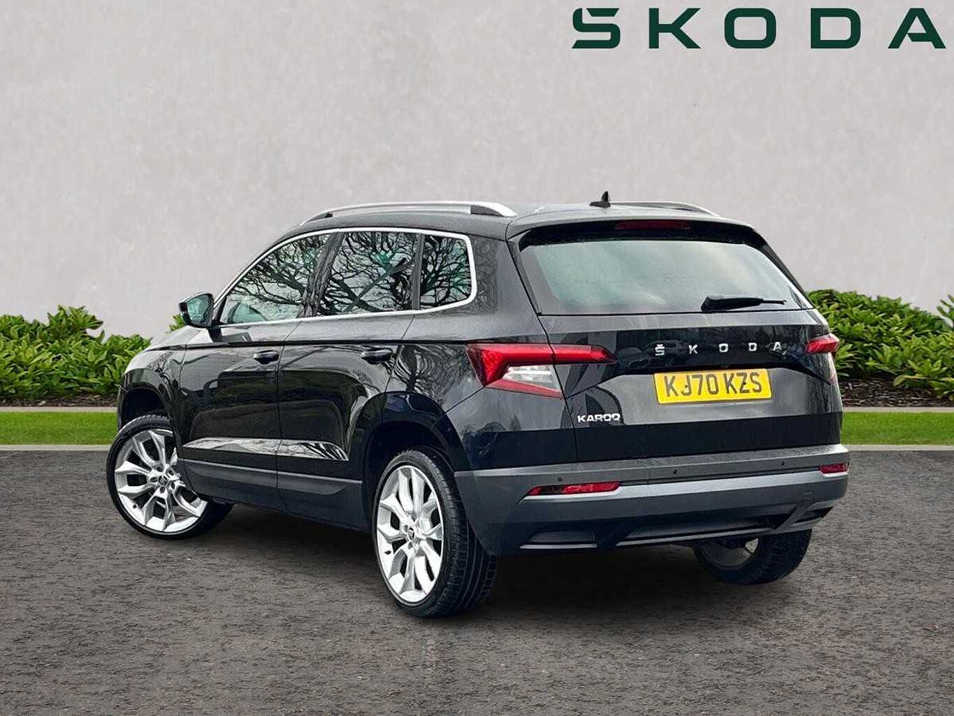 SKODA Karoq SUV 1.0 TSI (110ps) SE L