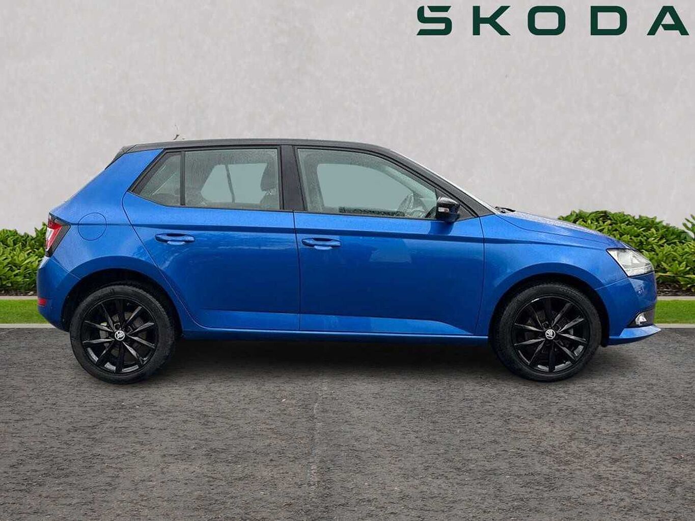 SKODA Fabia 1.0 MPI (60ps) Colour Edition 5-Dr Hatchback